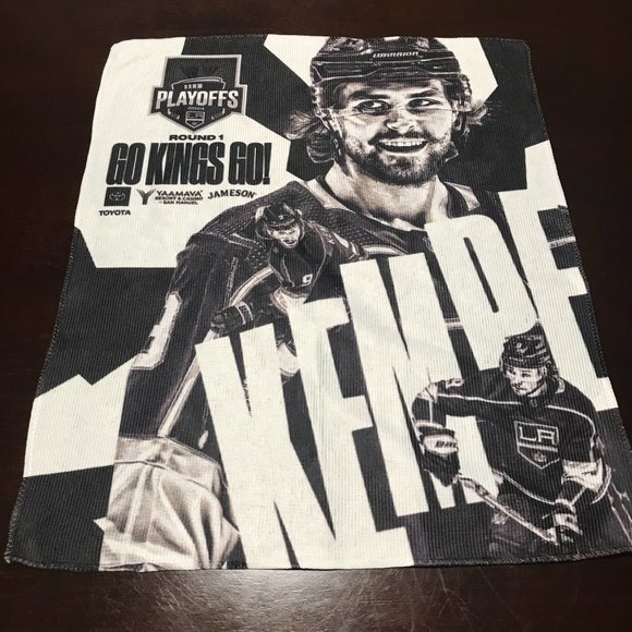 LA Kings -vs- Oilers Kempe Rally Towel 22/23 Stanley Cup Playoff Round 1 Game 6 - Picture 1 of 3